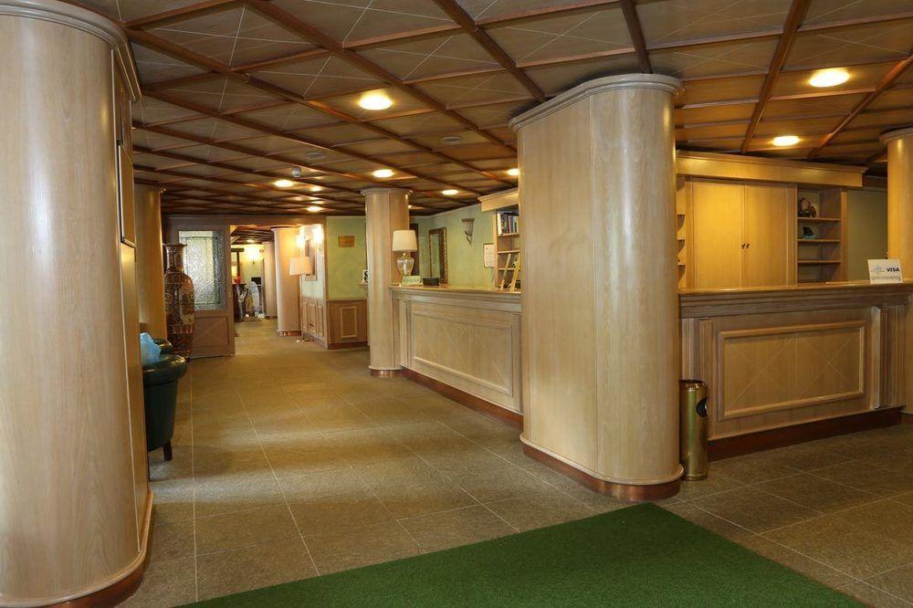 Hotel Cristallo Sestrières Extérieur photo