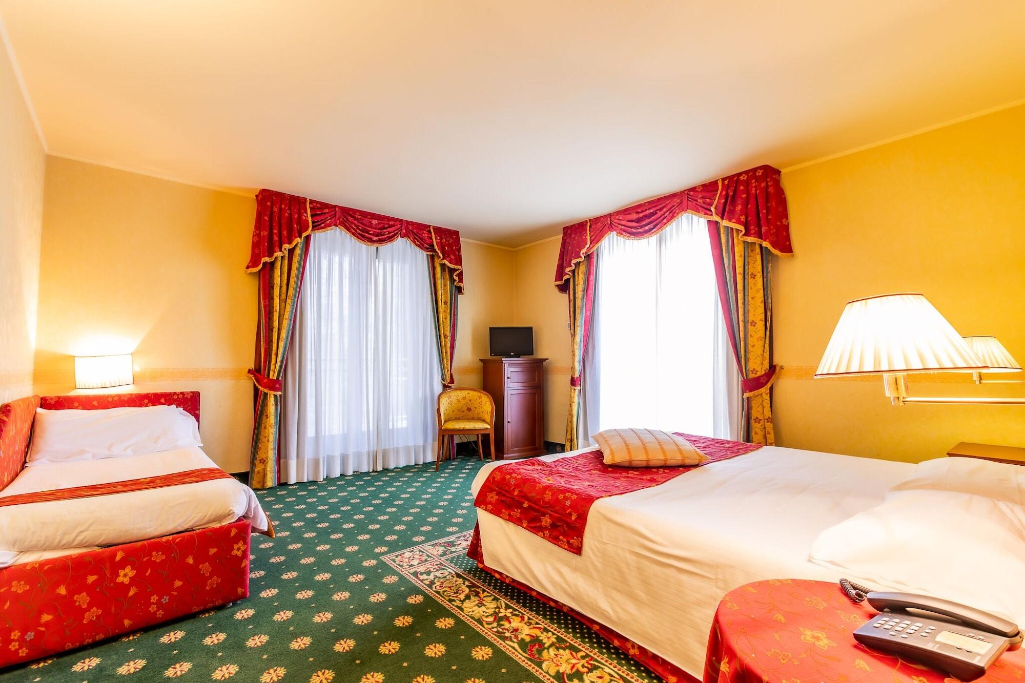 Hotel Cristallo Sestrières Extérieur photo