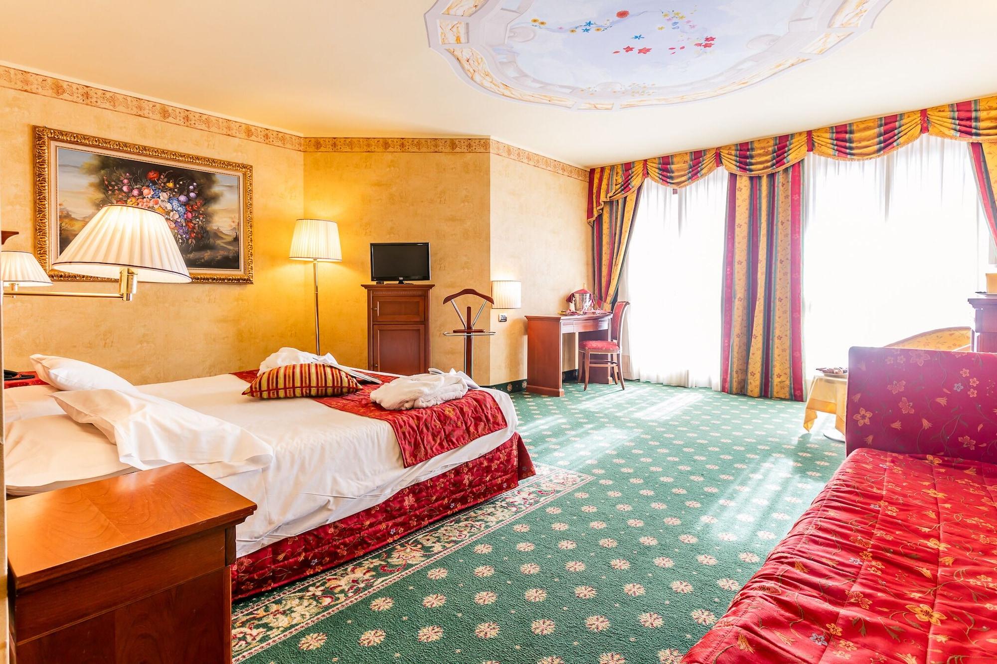 Hotel Cristallo Sestrières Extérieur photo