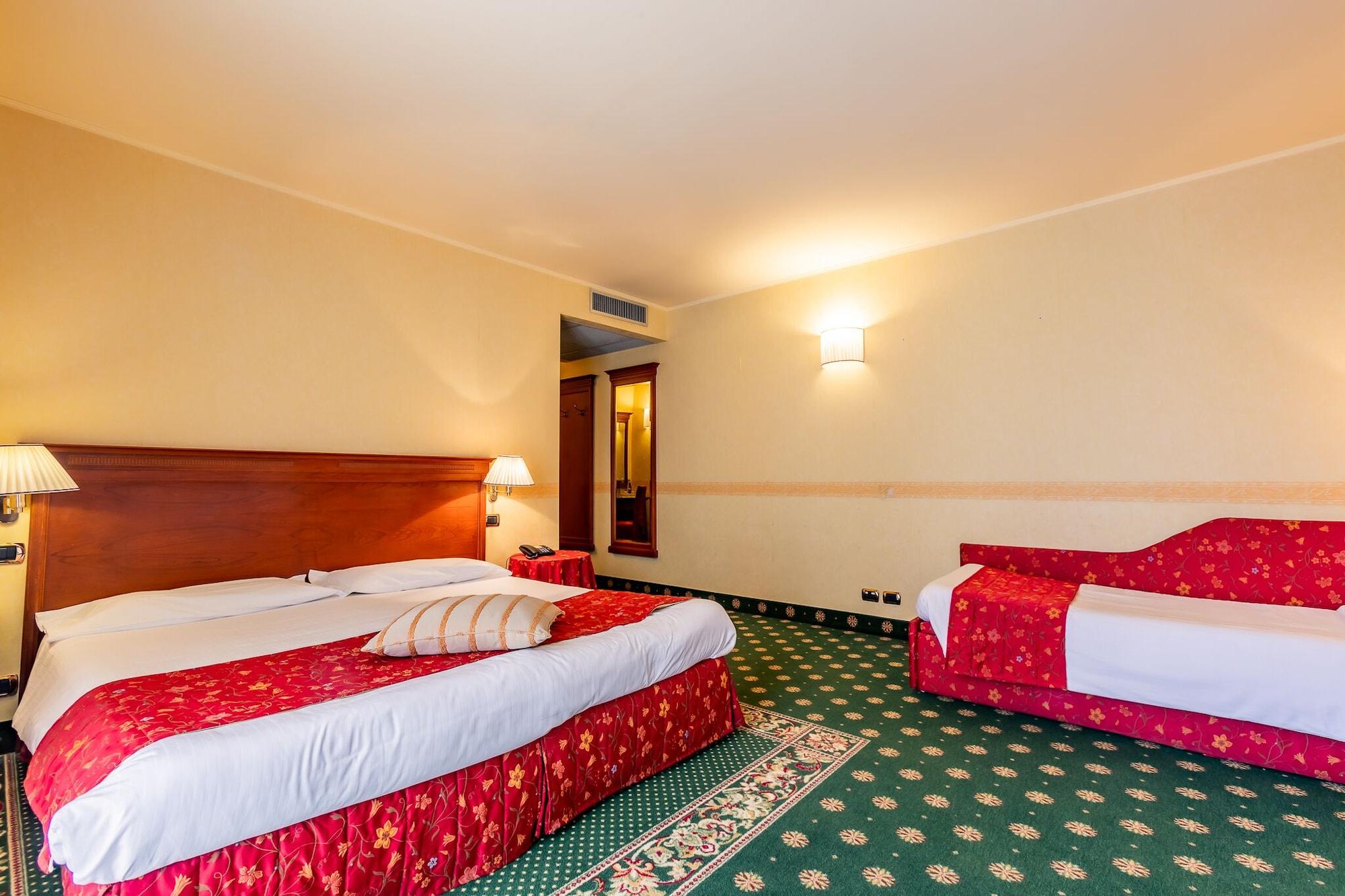 Hotel Cristallo Sestrières Extérieur photo