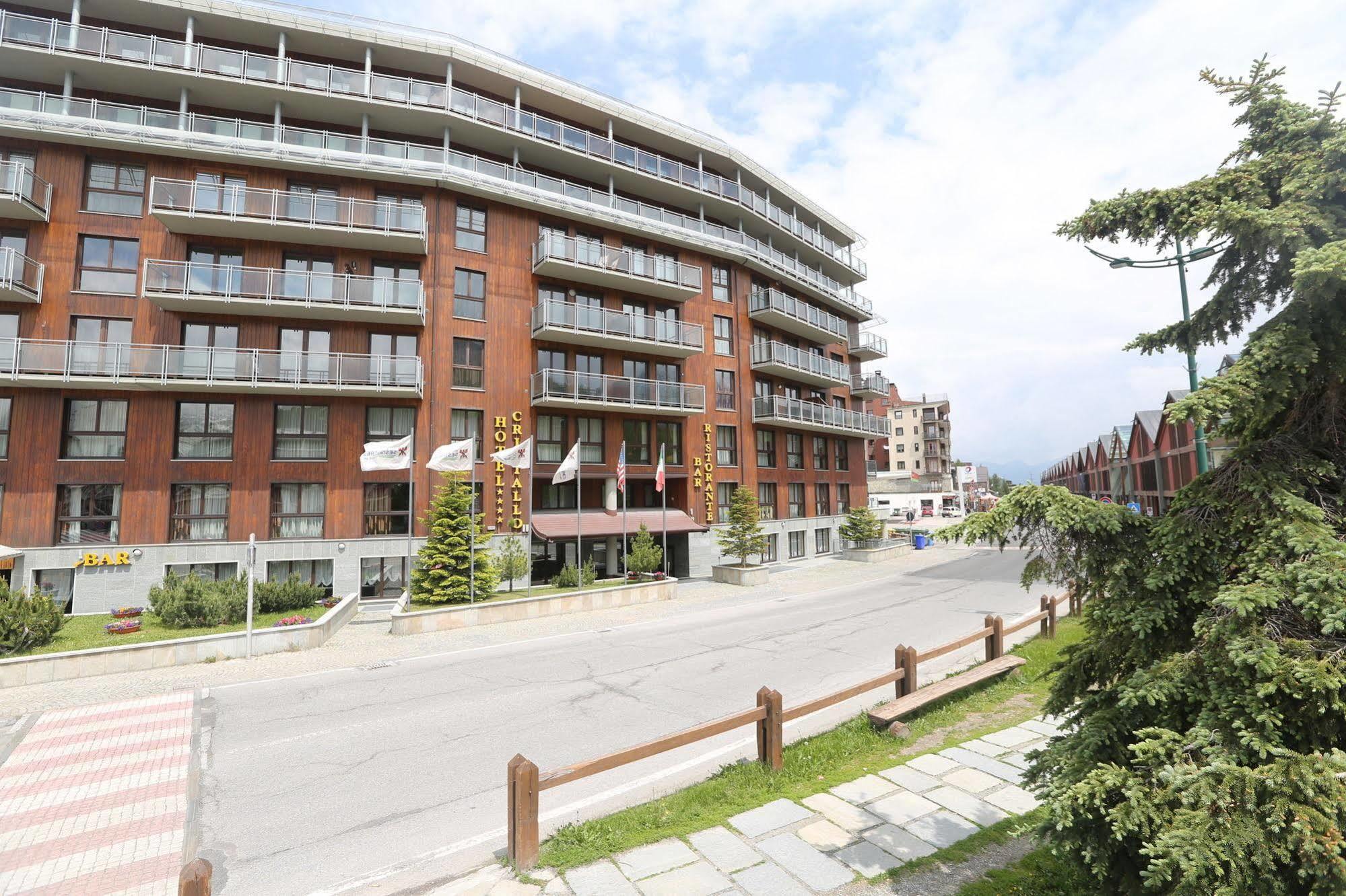 Hotel Cristallo Sestrières Extérieur photo